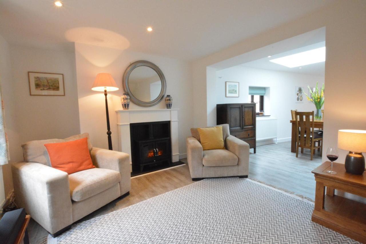 Pine Cottage Woodbridge Bagian luar foto
